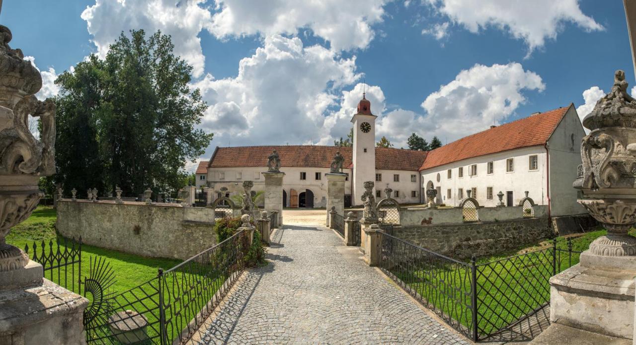 Hotel Annahof Domašov المظهر الخارجي الصورة
